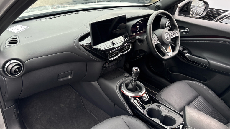 Nissan Juke 1.0 DiG-T Tekna 5dr Petrol Hatchback